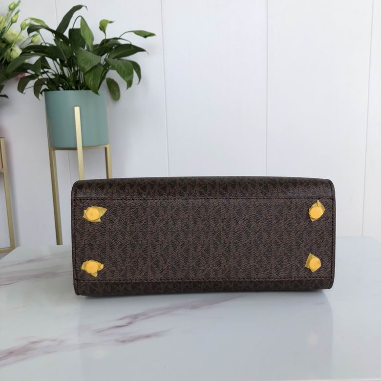 Carmen 8188 28X22X14cm DY 4色 11