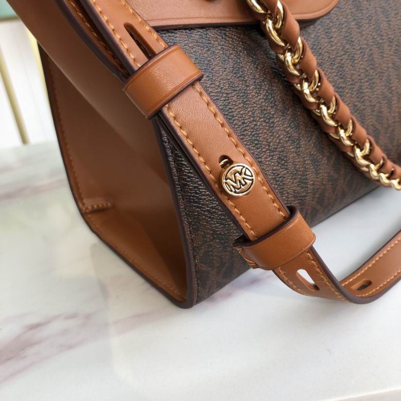 Carmen 8188 28X22X14cm DY 4色 14