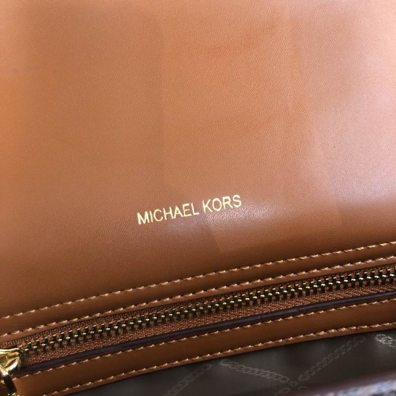 Carmen 8188 28X22X14cm DY 4色 16