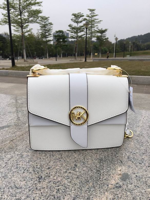 Chain 20X16X7cm 090501 EY 5色 23