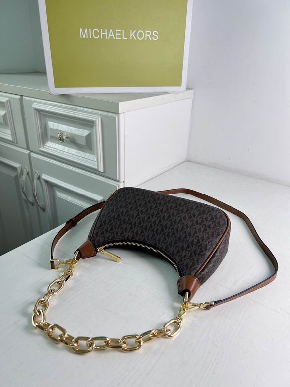 Cora 2219 24X7X18cm DY 4色 34