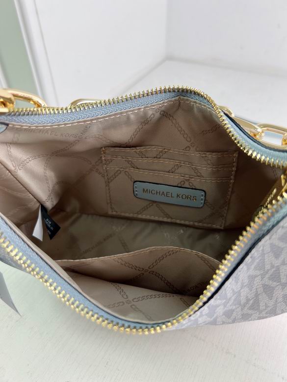 Cora 2219 24X7X18cm DY 4色 8