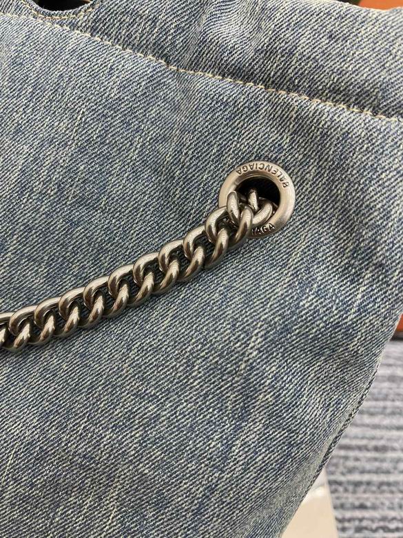 Crush 26X10X23.8cm 092501 GY 2色 12