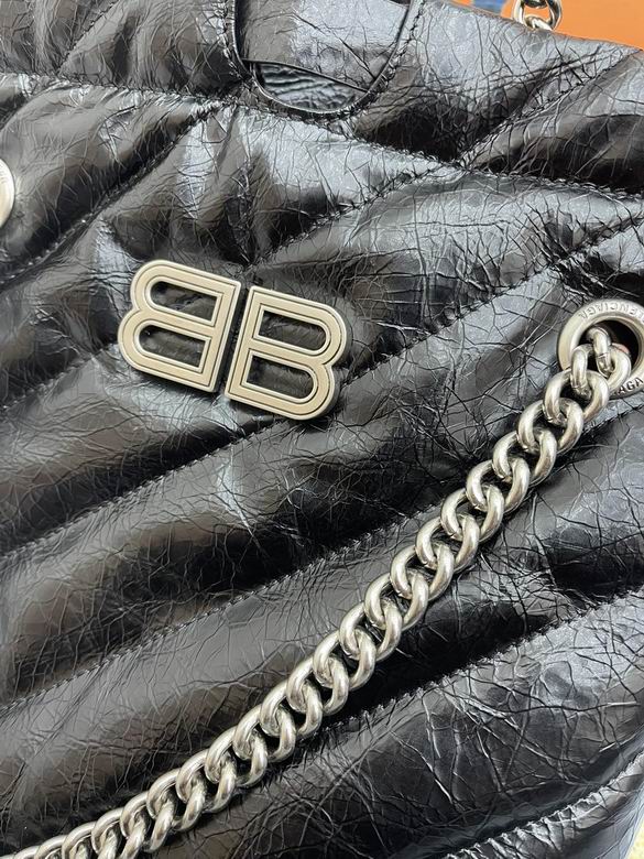 Crush 26X10X23.8cm 092501 GY 2色 2