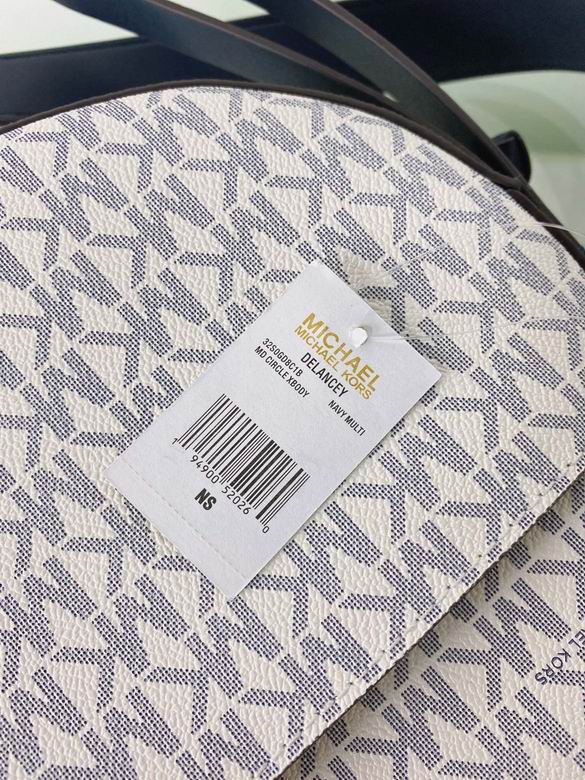 Delaney 20X20X7.5cm 090604 DY 4色 34