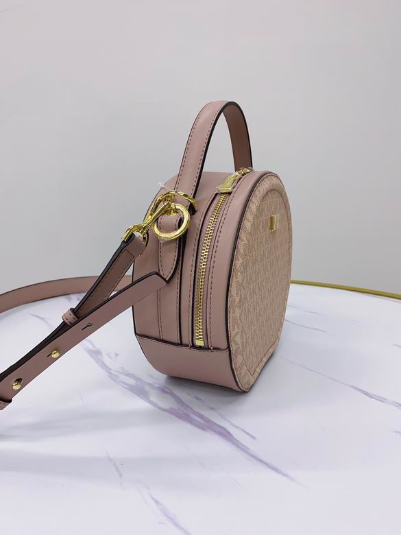 Delaney 21X20X8cm 090414 DY 5