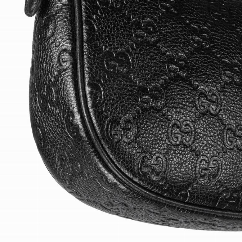 Emblem 815409 25.5X20X5cm MP 9