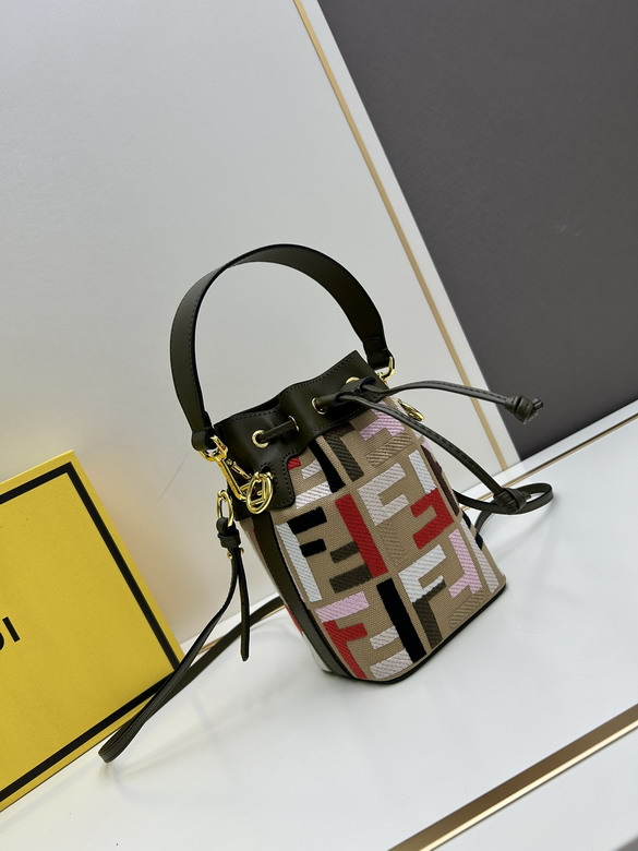 Fendi 3020 12x18x10cm jj1_2