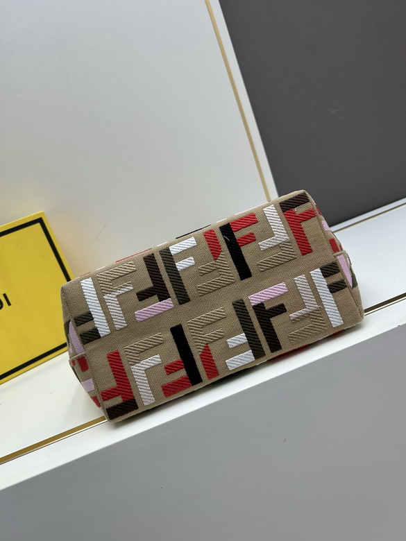 Fendi Roll 23x19 5x15cm jj_5