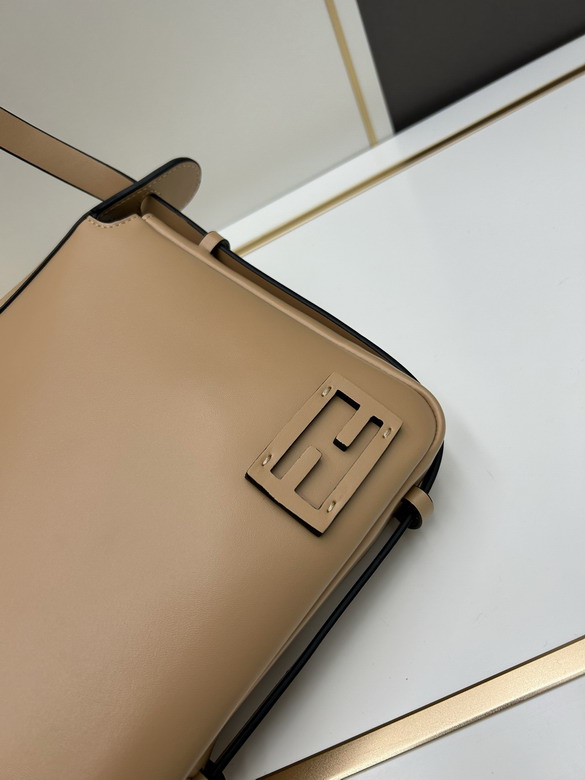 Fendi Simply 34 5x20x4 5cm jj2_4