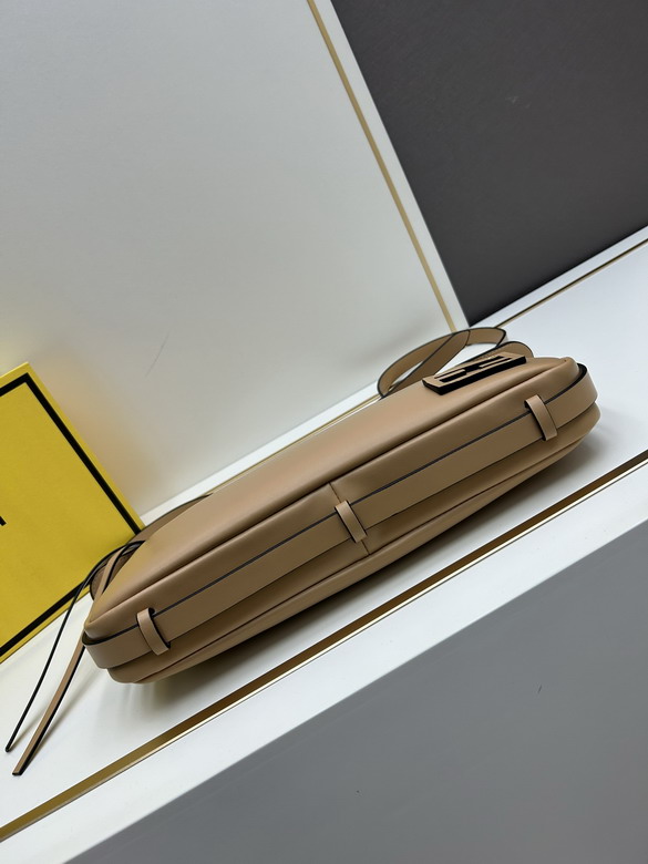 Fendi Simply 34 5x20x4 5cm jj2_5