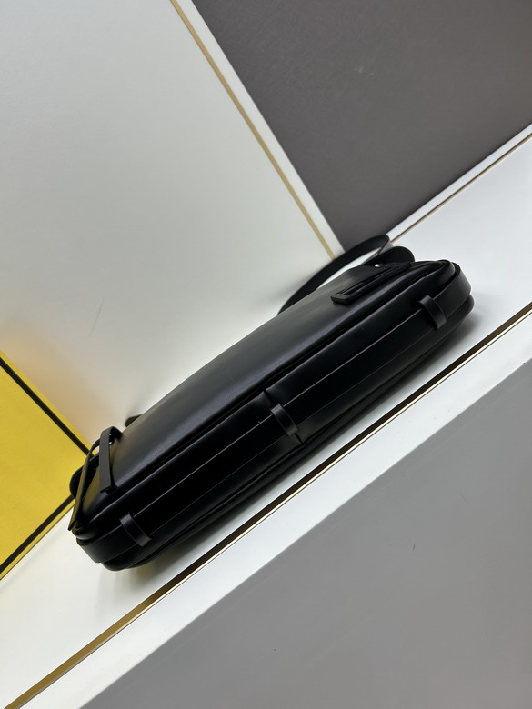 Fendi Simply 34 5x20x4 5cm jj_5