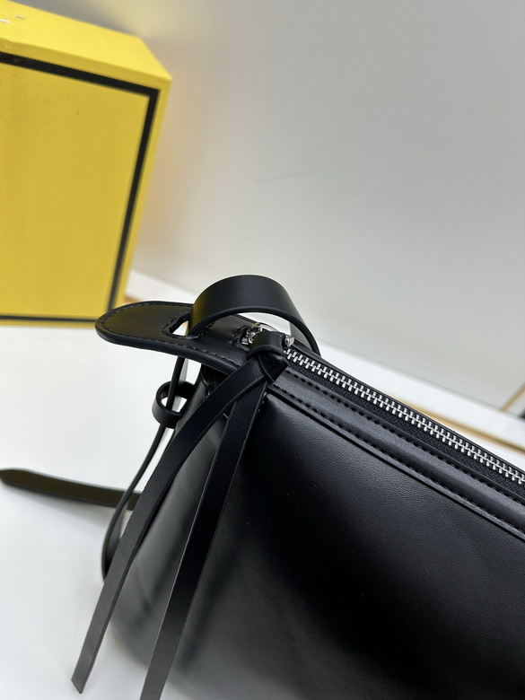 Fendi Simply 34 5x20x4 5cm jj_6