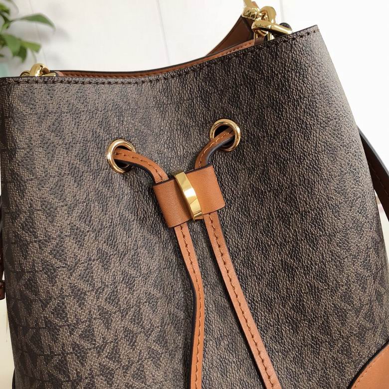 Gallery 036 24X22X16cm DY 5色 23