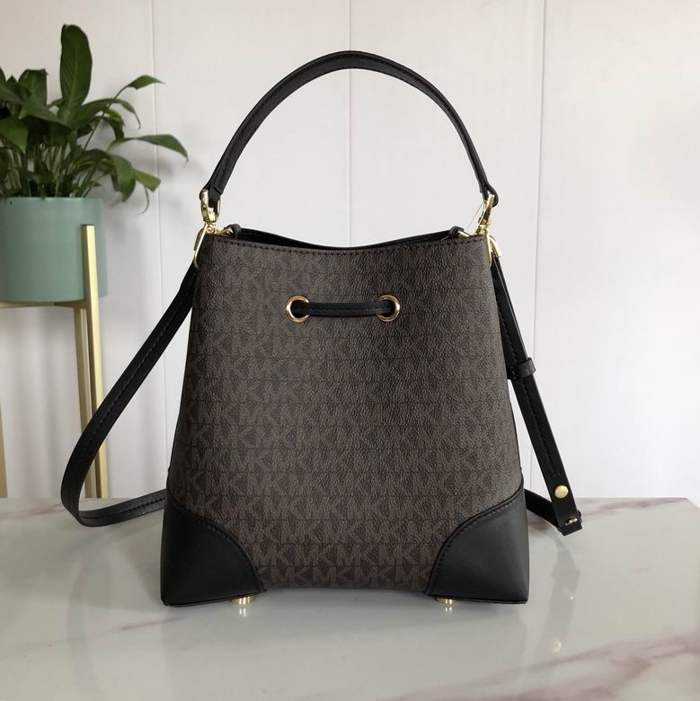 Gallery 036 24X22X16cm DY 5色 2