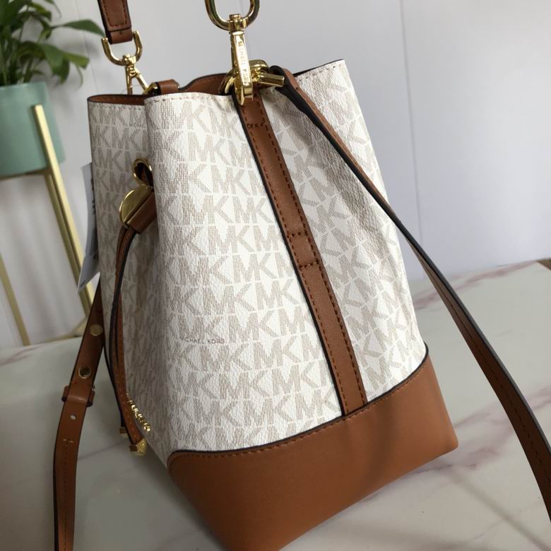 Gallery 036 24X22X16cm DY 5色 33