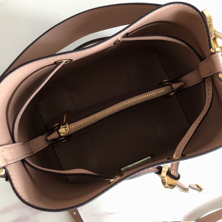 Gallery 036 24X22X16cm DY 5色 44