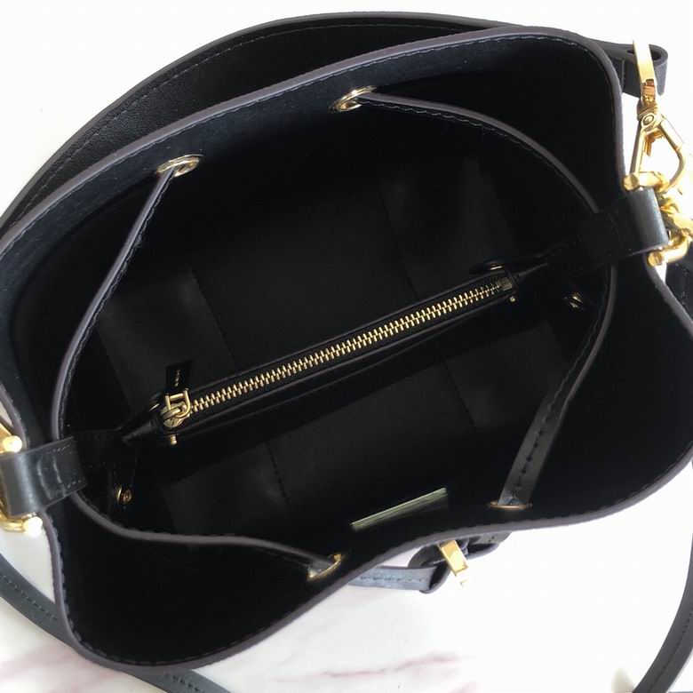 Gallery 036 24X22X16cm DY 5色 8