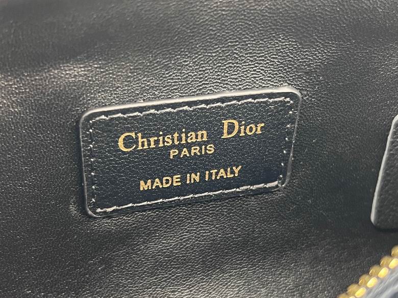 Groove 1363 16X10X8cm YG 8