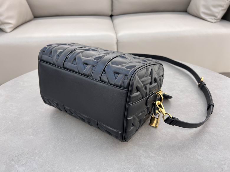 Groove 1365 25X19X16cm YG 2