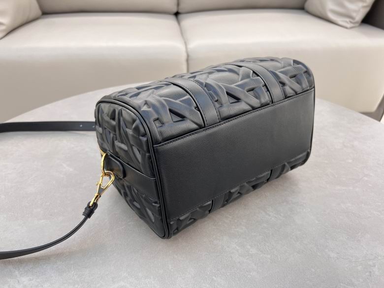 Groove 1365 25X19X16cm YG 3