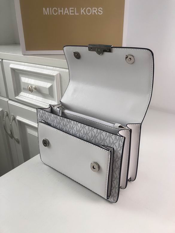 Jade 013 24X18X10cm DY 11色 75