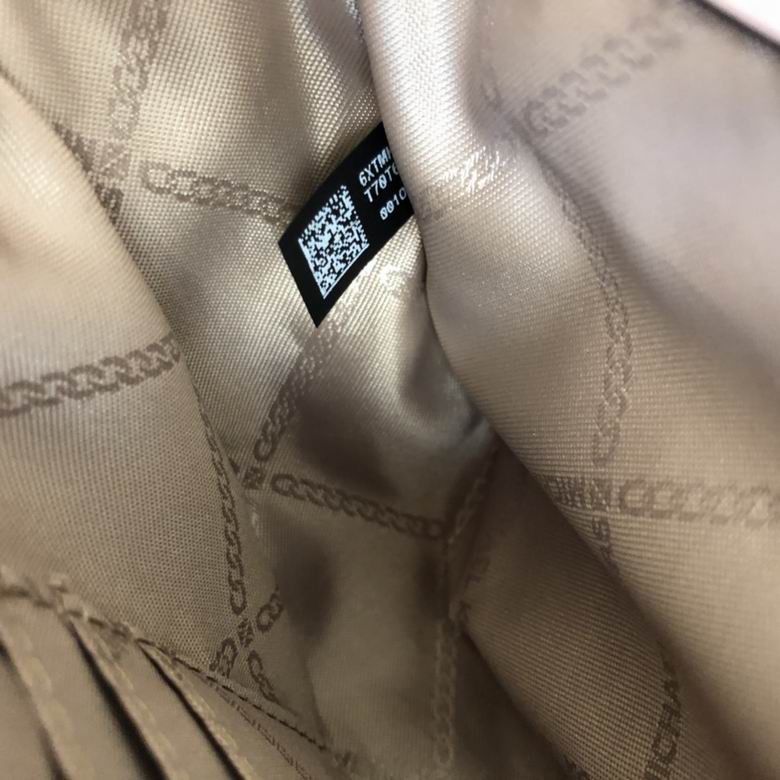 Jet Set Charm 0138 20X15X7.5cm DY 4色 15