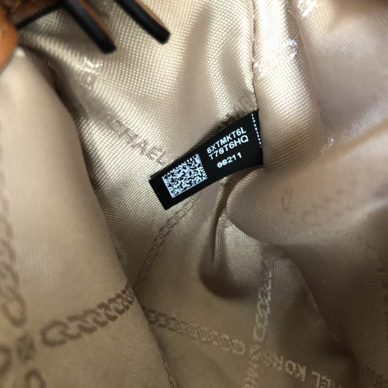 Jet Set Charm 0138 20X15X7.5cm DY 4色 24