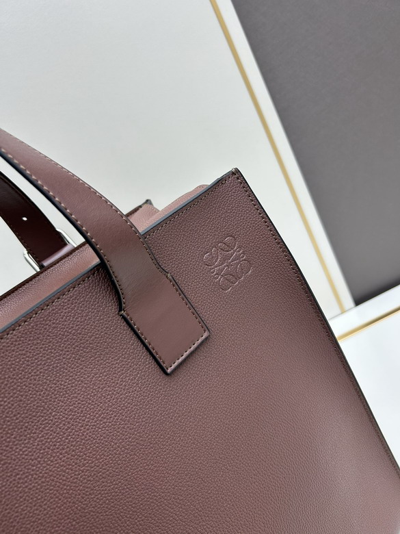 Loewe Buckle 3050A 36x33x17cm jj1_4