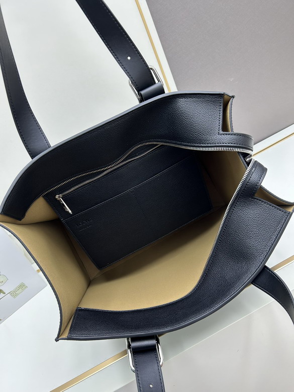 Loewe Buckle 3050A 36x33x17cm jj_7