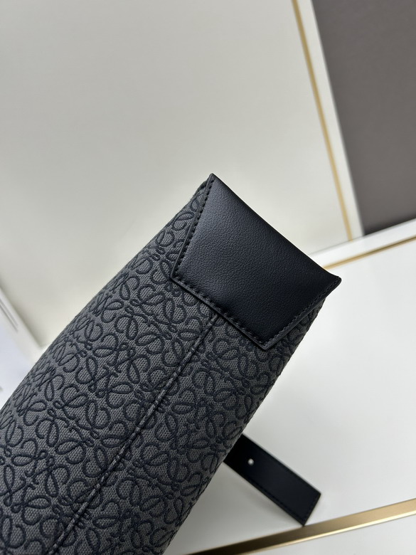 Loewe Buckle S10955 40x9x33cm jj_6