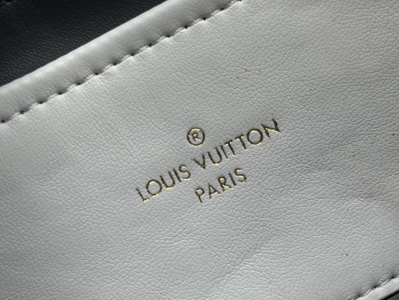 M11331 21X11X8cm XMY 6