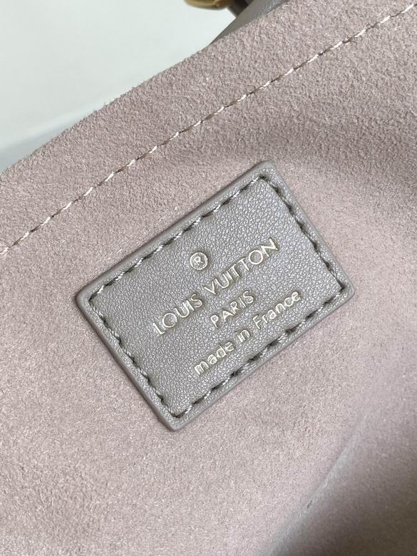 M11393 31X21.5X13cm YG 3色 17