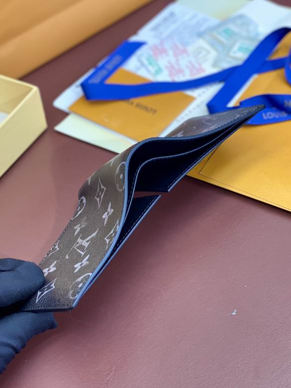 M11708 11.5X9X1.5cm YG 5