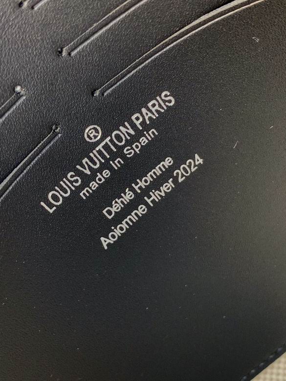 M11764 27X21X6cm YG 8