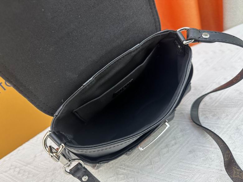 M12192 M46829 27X18X3cm XMY 8