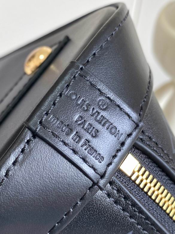 M12289 23.5X17.5X11.5cm YG 7