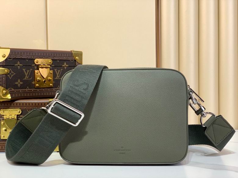 M22482 23710 23.5X18X7cm YG 2