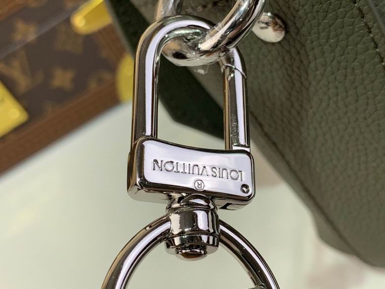 M22482 23710 23.5X18X7cm YG 4