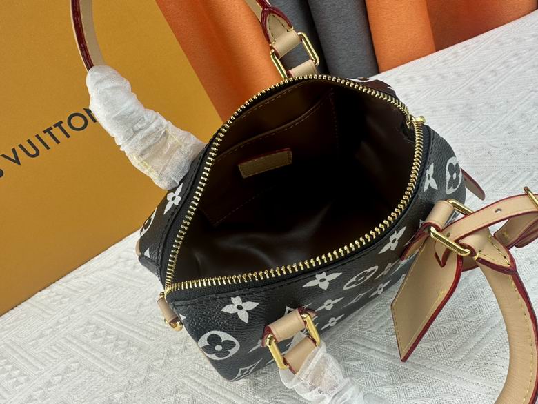 M24419 18X12X10cm XMY 12色 107