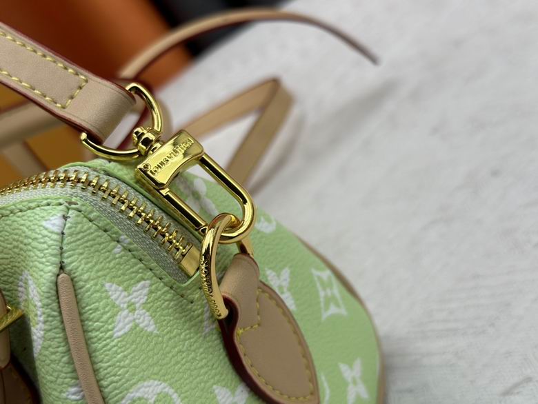 M24419 18X12X10cm XMY 12色 32