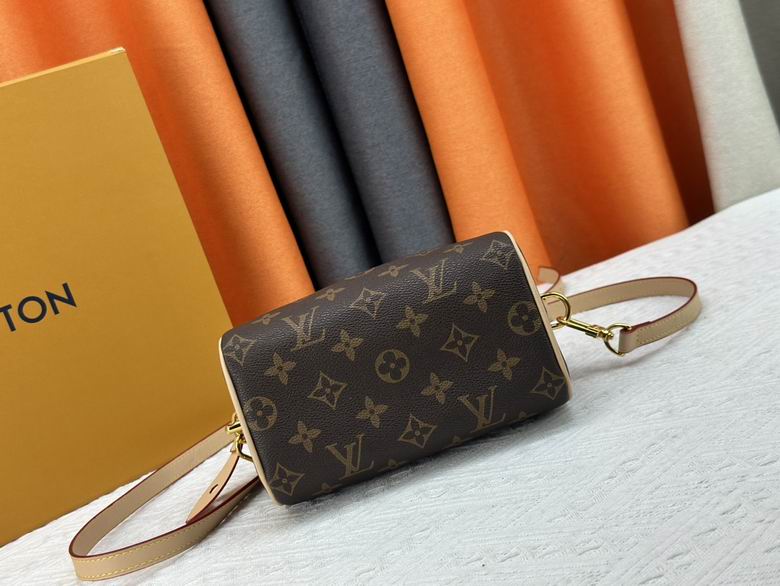 M24419 18X12X10cm XMY 12色 40