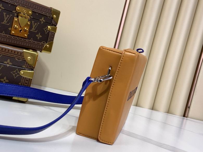 M24455 23X16.5X7cm YG 3色 10