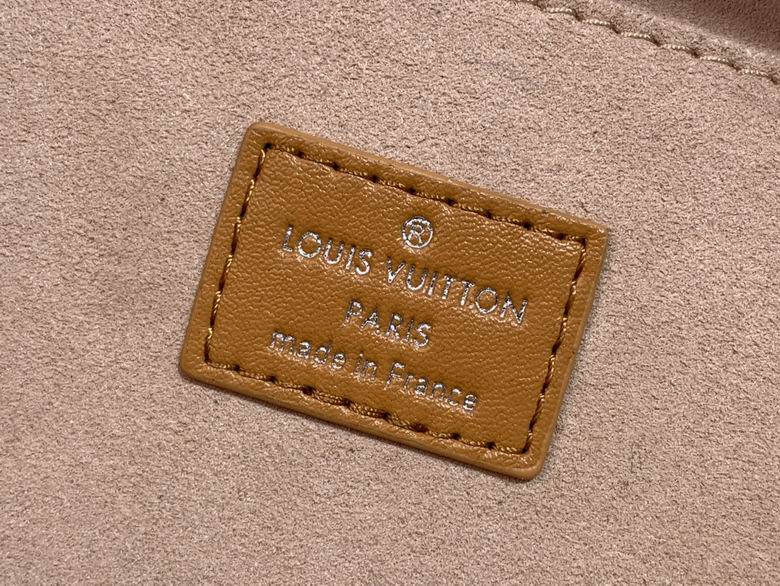 M24455 23X16.5X7cm YG 3色 16