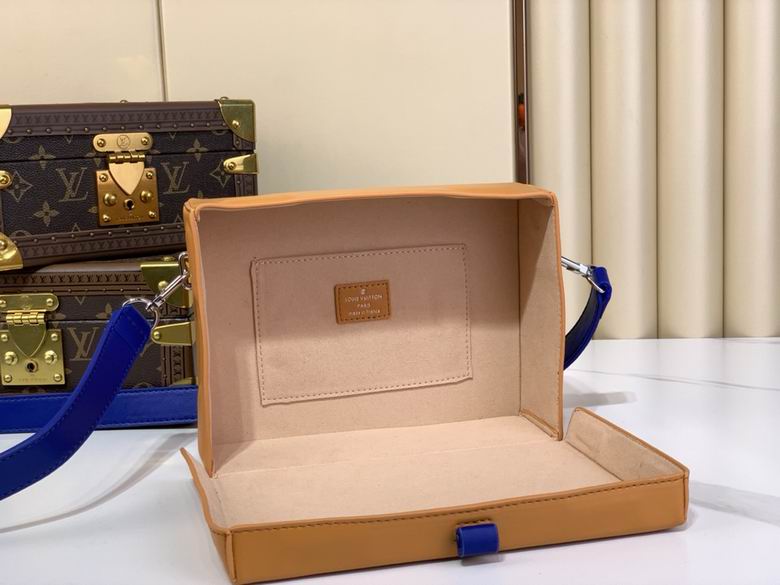 M24455 23X16.5X7cm YG 3色 17