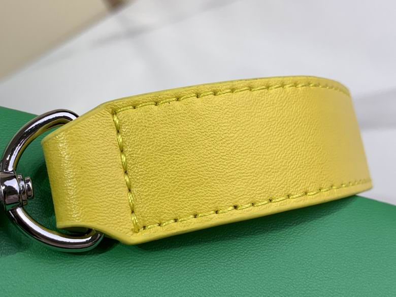 M24455 23X16.5X7cm YG 3色 6