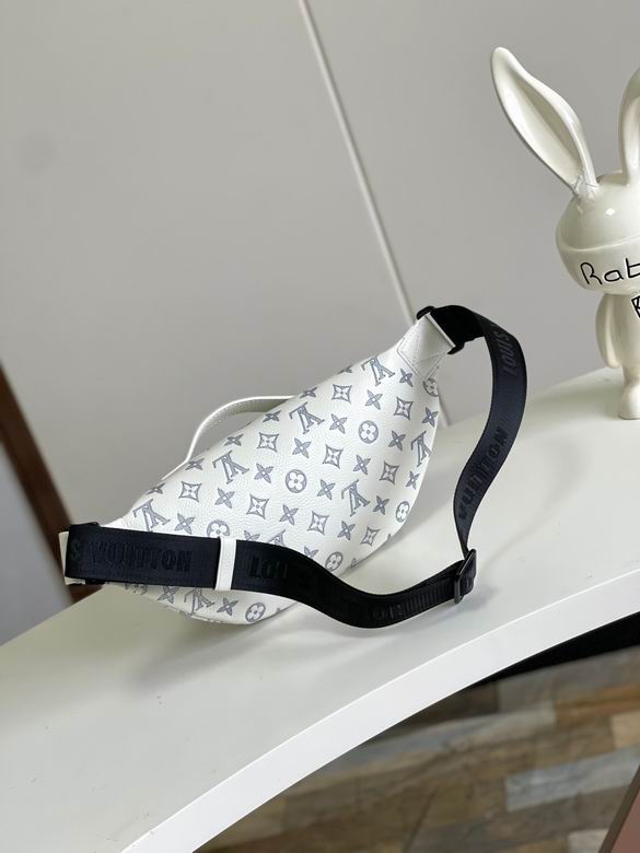 M25227 30X15X8cm YG 3