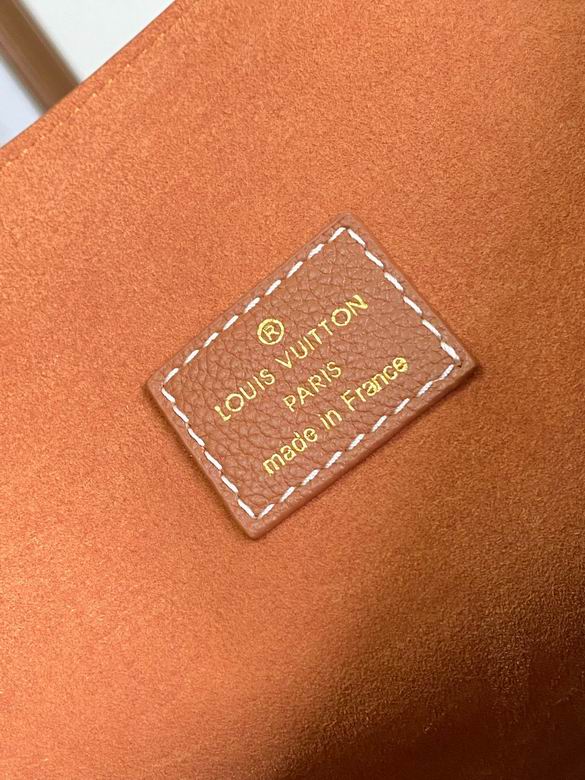 M25342 47X30X14cm YG 7