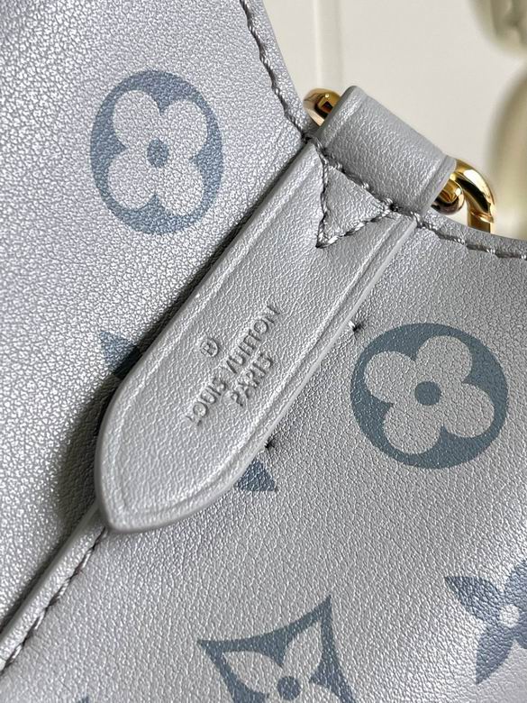 M45716 20X20X13cm YG 4