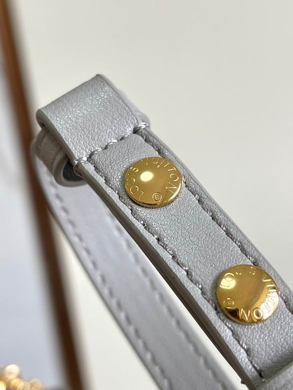 M45716 20X20X13cm YG 6